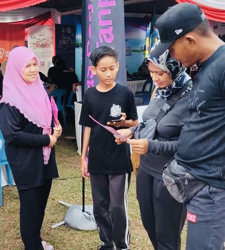 BAS.MY Melaka Showcases Free Ride Initiative At Wakil Rakyat Untuk Rakyat DUN Duyong Program