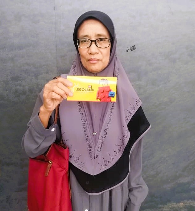 Handal Indah Sdn Bhd Rewards Loyal BAS.MY Johor Bahru Passengers with LEGOLAND Tickets Through myBAS50 Giveaway